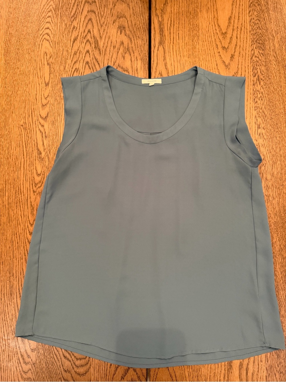 Pleione Scoop Neck Sleeveless Top in Dusty Blue